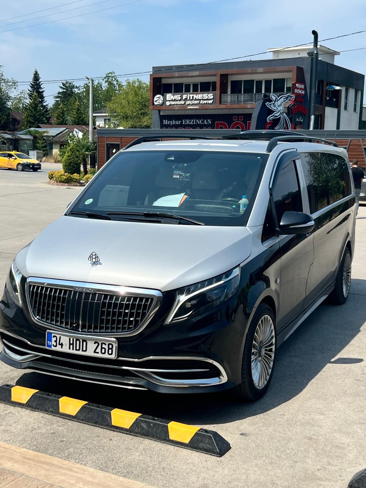 Mercedes Vito Maybach