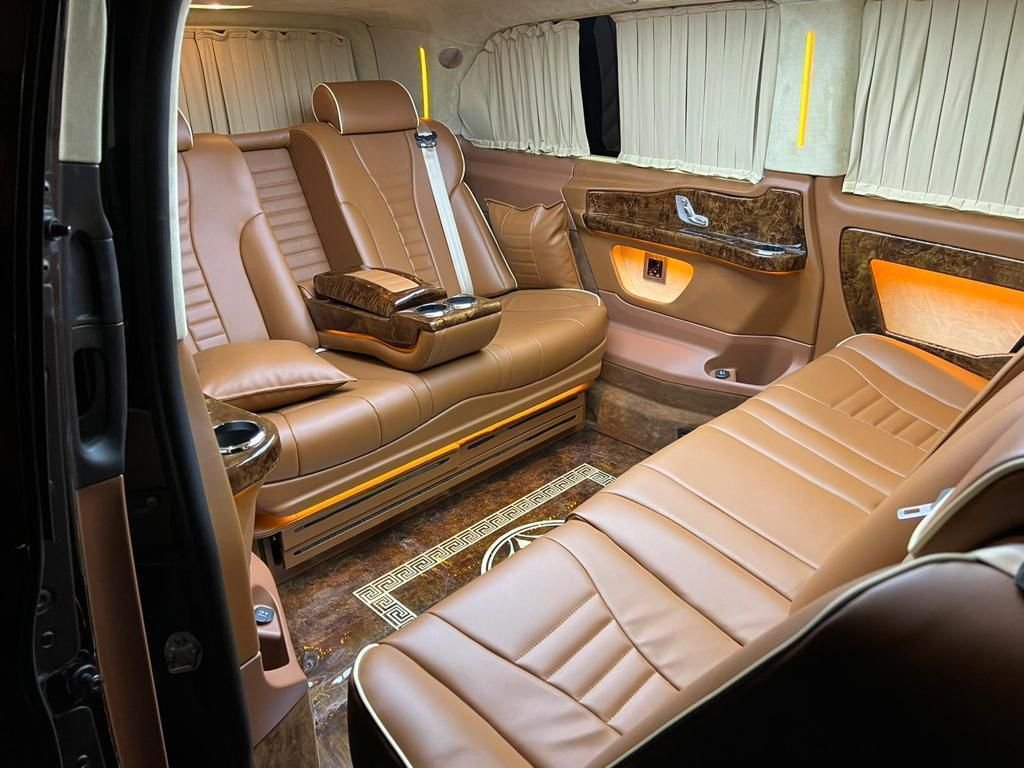 Mercedes Vito &  VW Private